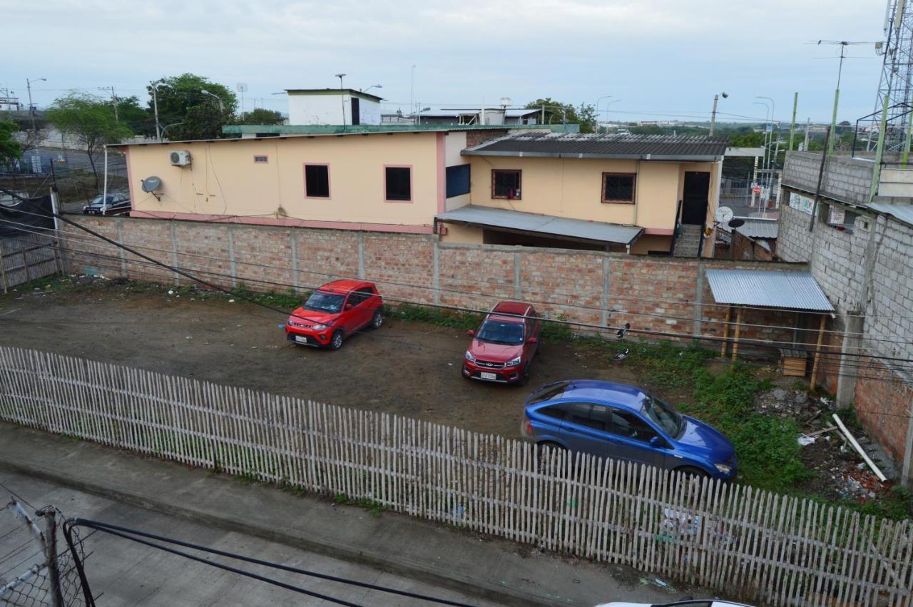 Hostal El Naufrago 1 Manta Exterior foto